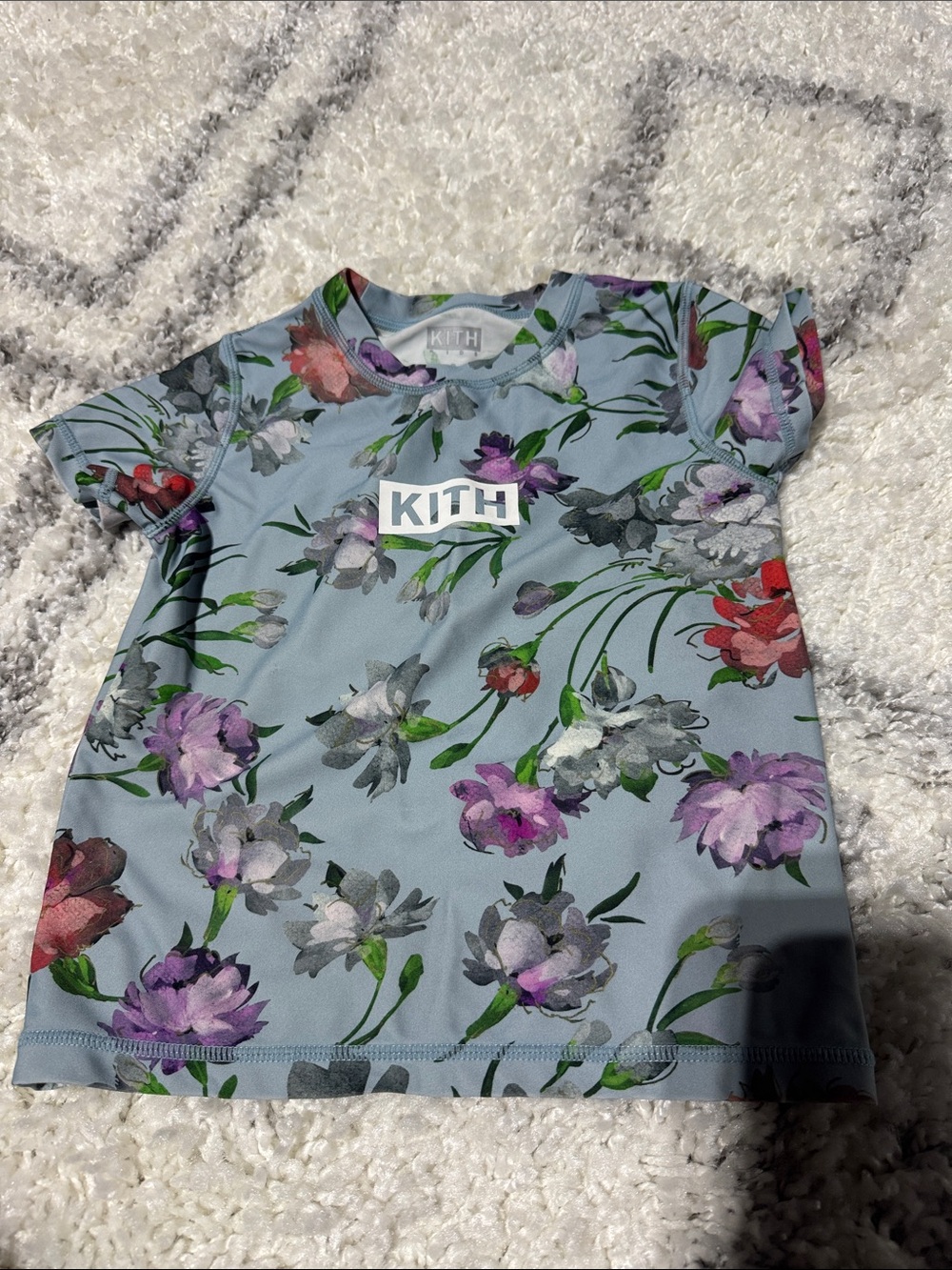 Kith Floral rash swim Tee - Light Blue with Purple & Red Flowers